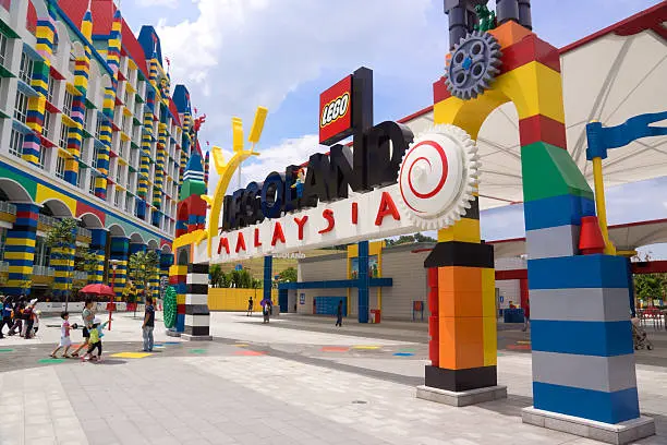 Shared and private transfer from Singapore to LEGOLAND Malaysia